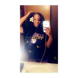 Meet your Posher, Shiessa